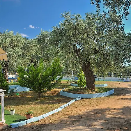 Panagiotis Aparthotel