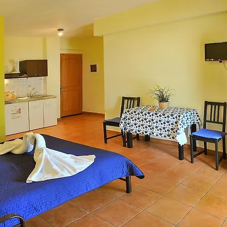 Panagiotis Aparthotel Skala Sotiros